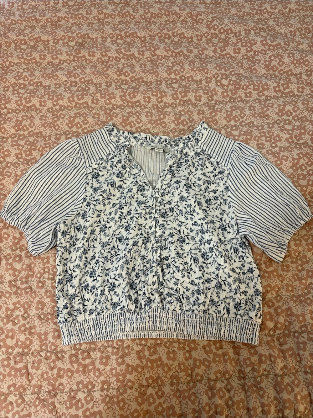 American Eagle Outfitters White and Blue Floral & Stripe Cropped Blouse